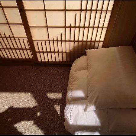 台甕茶室青年旅館 Tai-Wong Tatami Room Hostel Tainan Exteriör bild