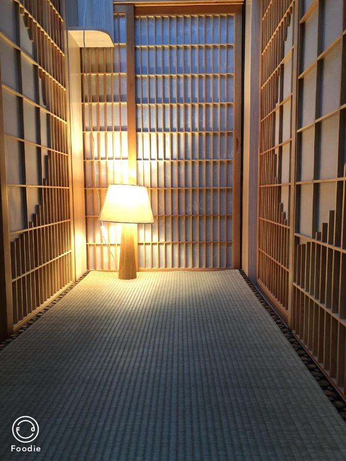 台甕茶室青年旅館 Tai-Wong Tatami Room Hostel Tainan Exteriör bild